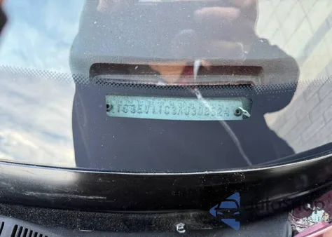 1989 Oldsmobile Toronado Trofeo z USA, uszkodzony, nr VIN 1G3EV11C3KU308524